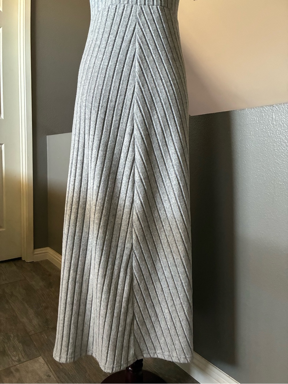 Split Hem Ribbed Lounge Top Medium - Picture 7 of 8
